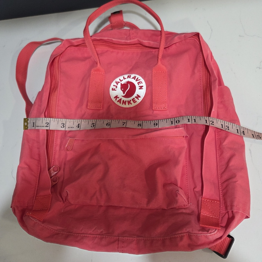 Fjällräven Kånken backpack, Lightweight, Spacious Coral Pink - Picture 12 of 12